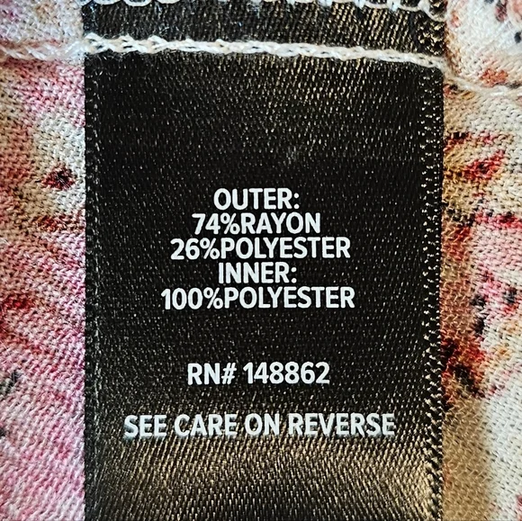 TORRID Mini Washable Long-Sleeve Gauze Tunic Dress in Medallion Pink, Size Large - Picture 11 of 12